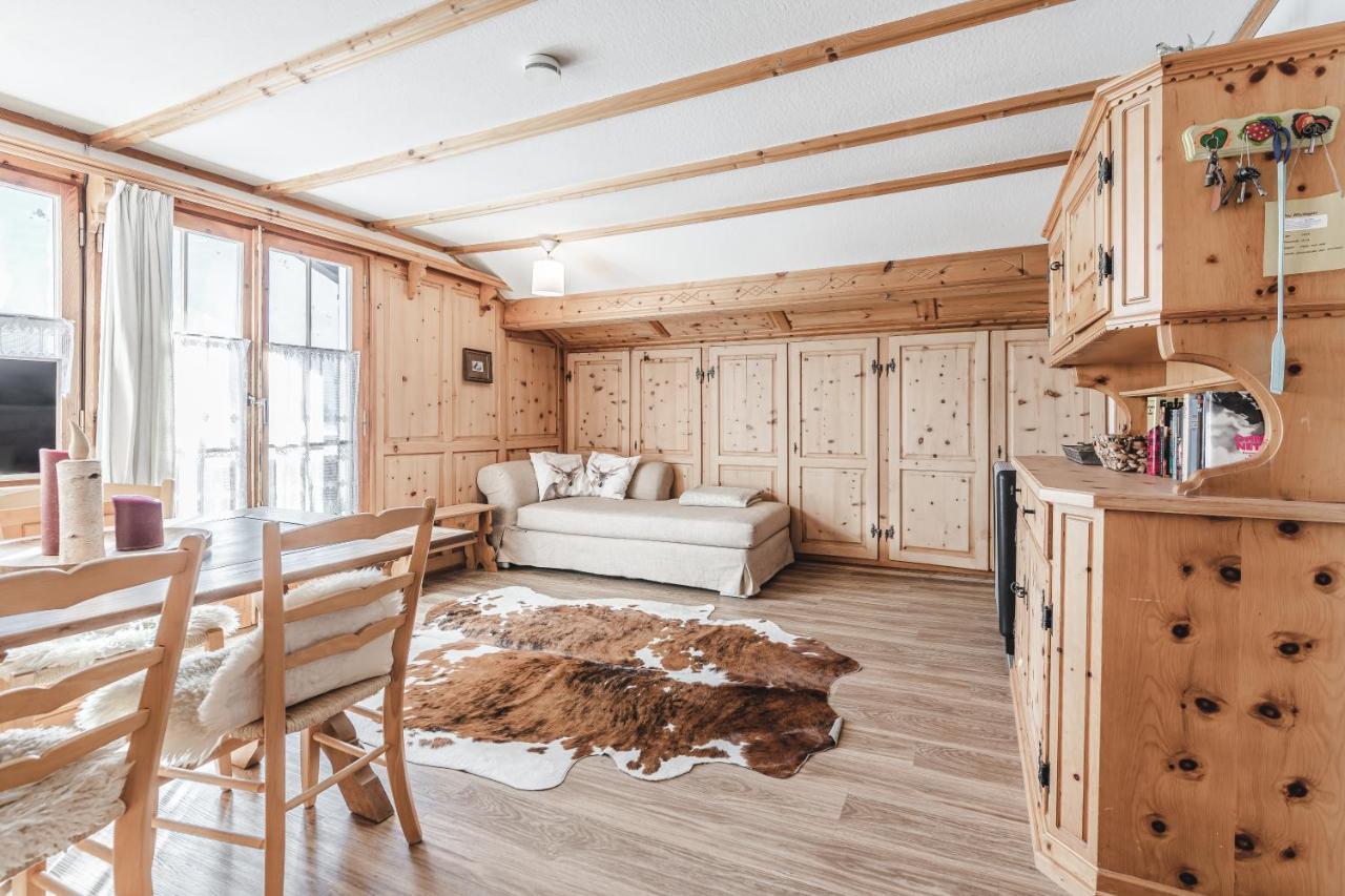 Chalet Sunna Hoeckli - Pistennah Und Ruhig Mit Panoramablick Arosa Exterior photo